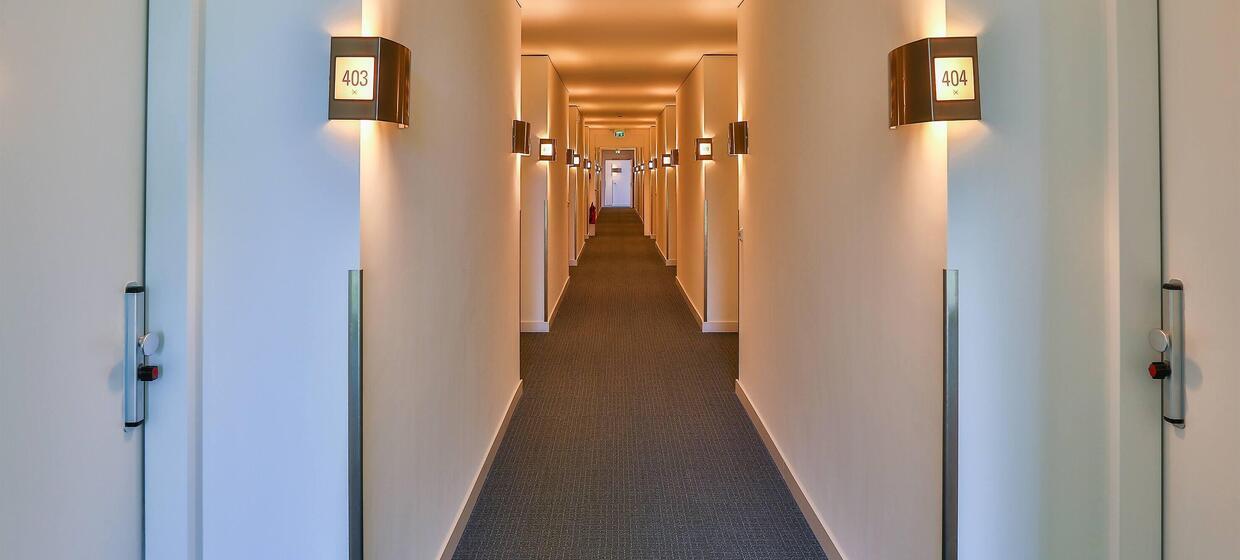 Zentral gelegenes Stadt- und Business-Hotel 11