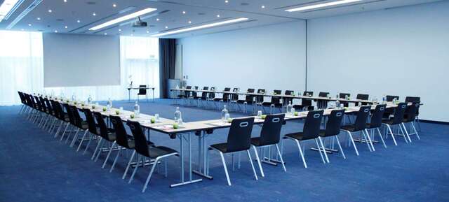 IntercityHotel Frankfurt Airport in Frankfurt 2