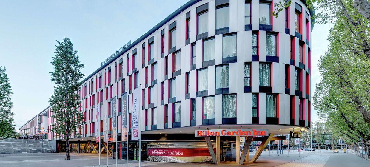 Hilton Garden Inn Stuttgart NeckarPark 9