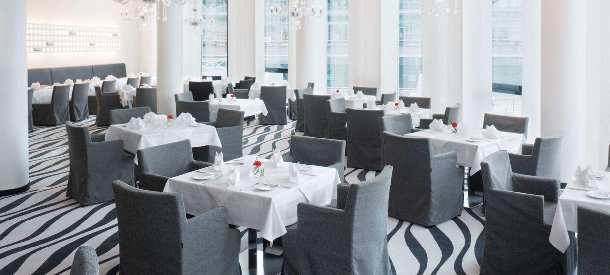 Mövenpick Hotel Stuttgart Airport 4