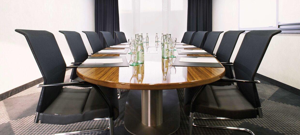 Mövenpick Hotel Stuttgart Airport 10