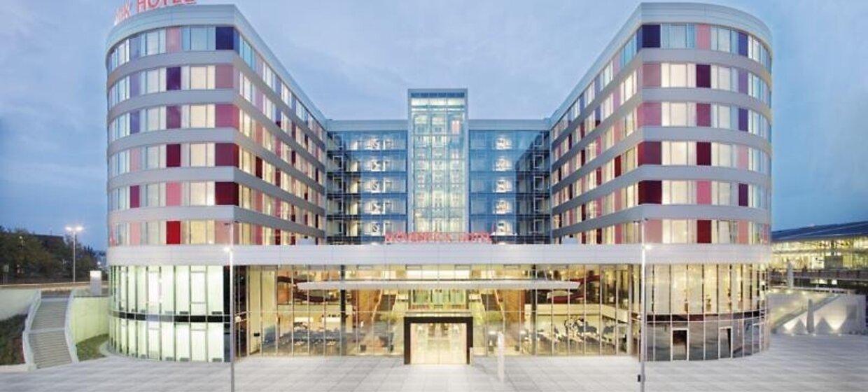 Mövenpick Hotel Stuttgart Airport 32