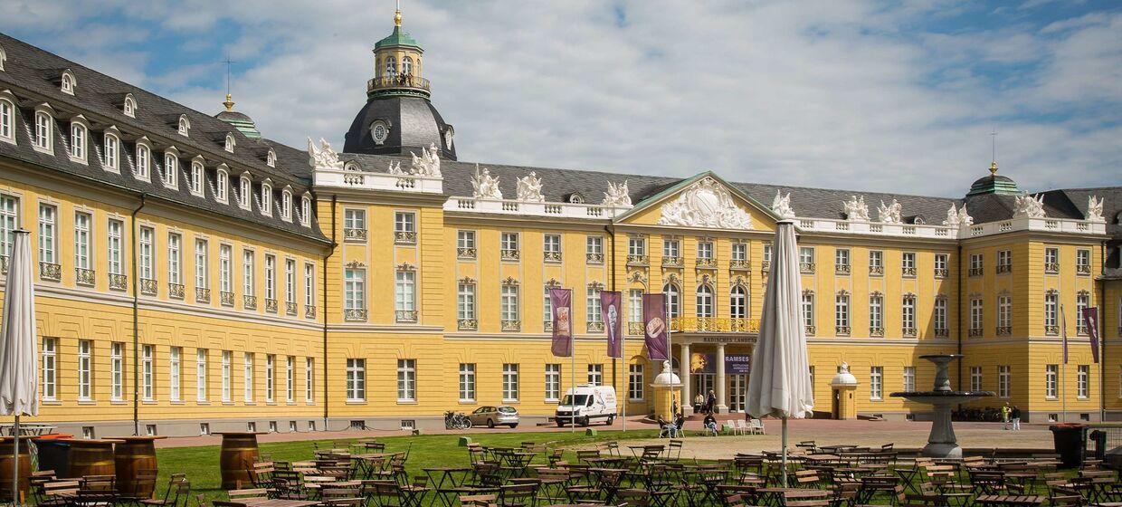 Hotel im Stadtzentrum mit Garten 30