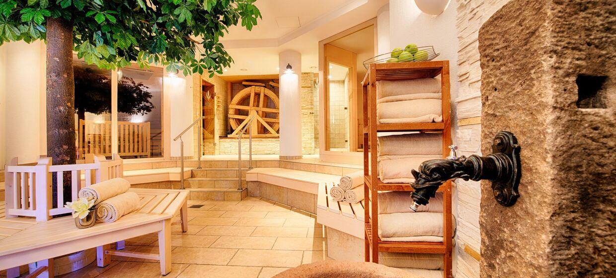 Businesshotel mit Fitnessstudio und Sauna 47