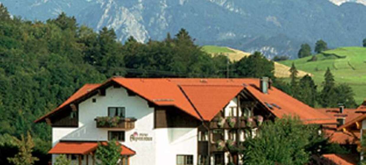 Gemütliches Hotel nahe Skigebiet und Schlössern 2