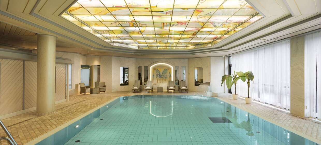 Hotel mit Pool, Fitnessstudio, Sauna, Restaurant 60