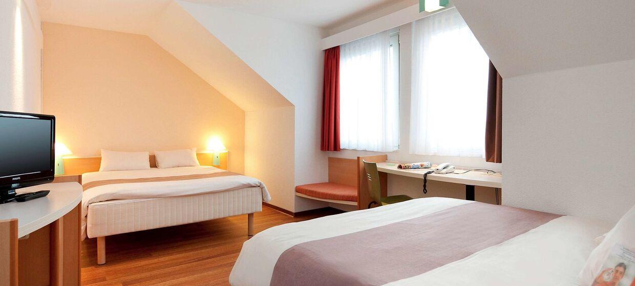 Zentrales Hotel mit gutem Service 5