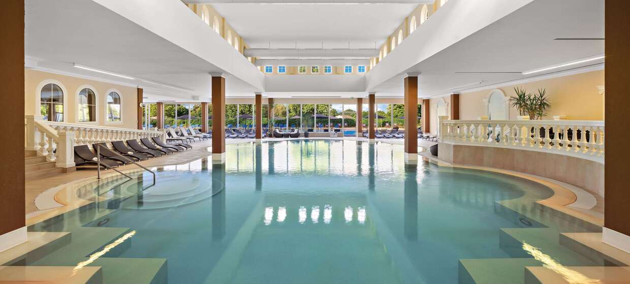 Hotel mit Pools, Wellness und Restaurant. 40