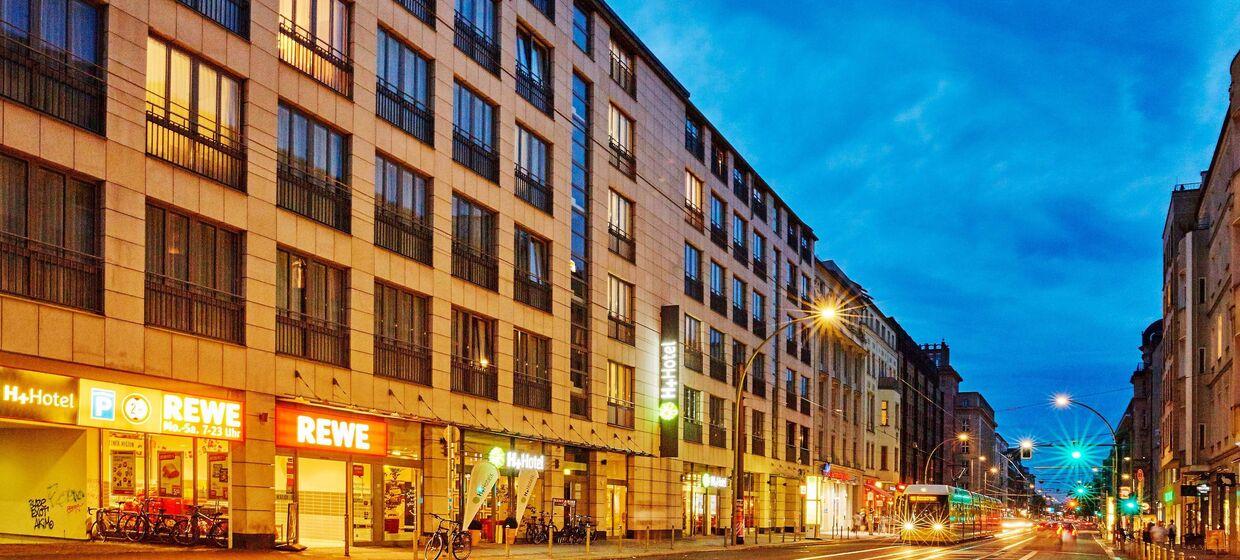 H+ Hotel Berlin Mitte 1