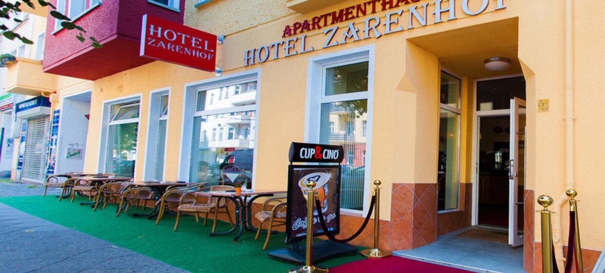 Zentral gelegenes Hotel mit 48 Zimmern 2