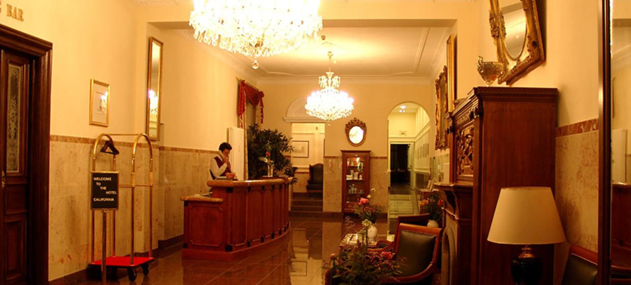 Luxuriöses Hotel am Kurfürstendamm. 7