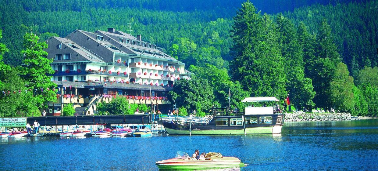 Hotel am Titisee, mit Strandlage 1