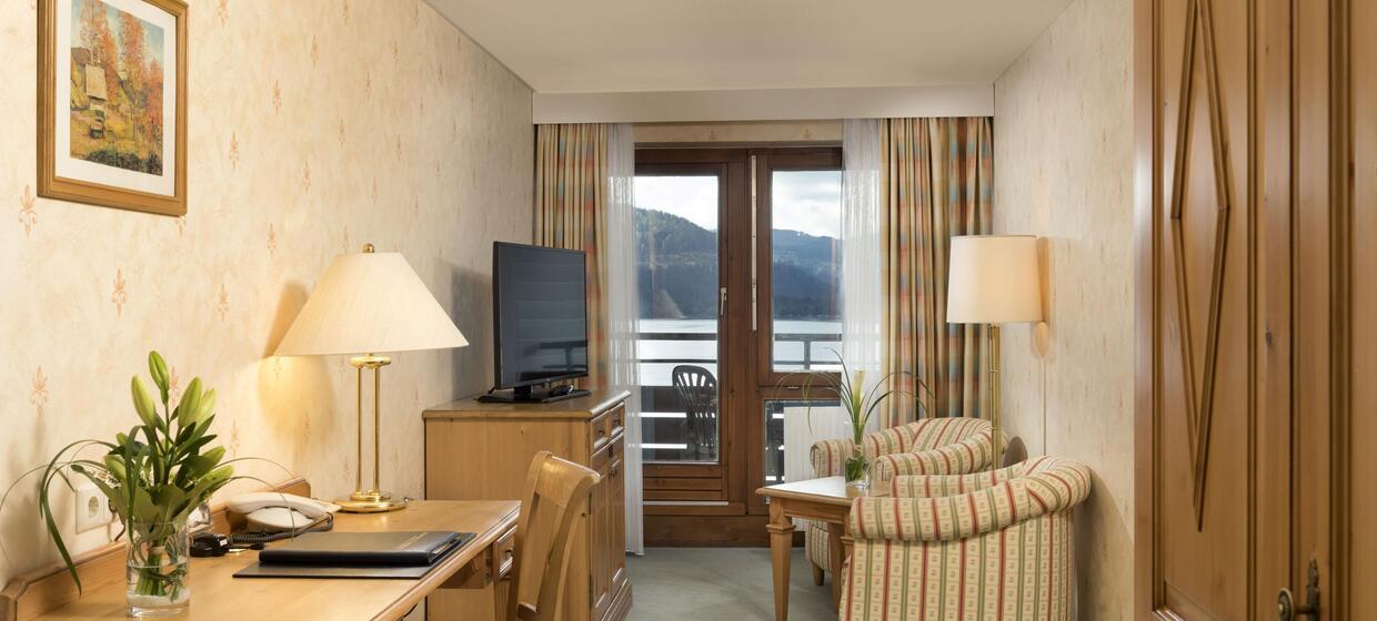 Hotel am Titisee, mit Strandlage 23