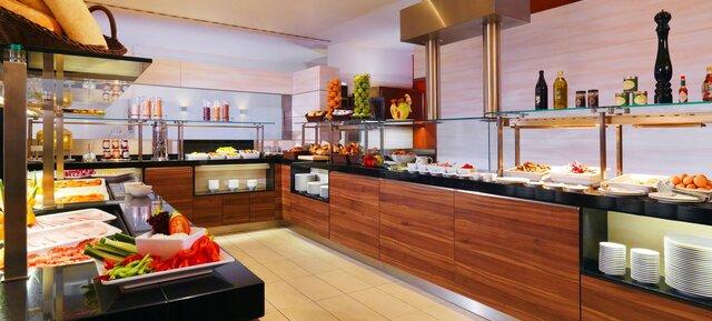 Sheraton Düsseldorf Airport Hotel in Düsseldorf 7