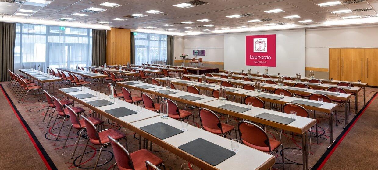 Leonardo Royal Hotel Frankfurt 1