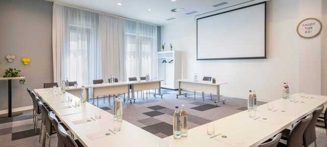 Tagungen und Meetings 1