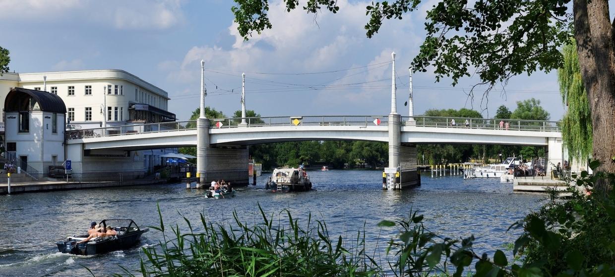 Brandenburg spannende Schnitzeljagd im Team 6