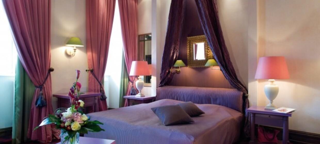 Victor's Residenz-Hotel Schloss Berg 9