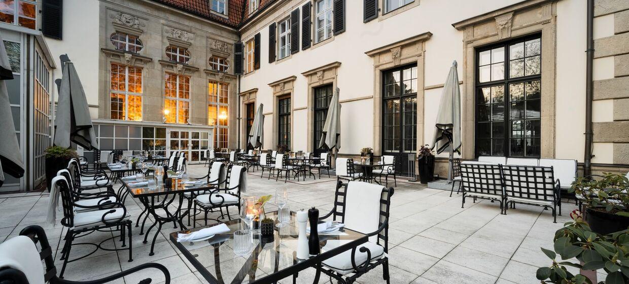 Schlosshotel Berlin by Patrick Hellmann 15