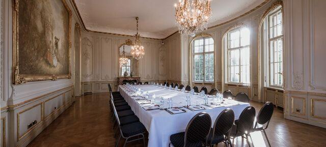 Schlosshotel Berlin by Patrick Hellmann 2