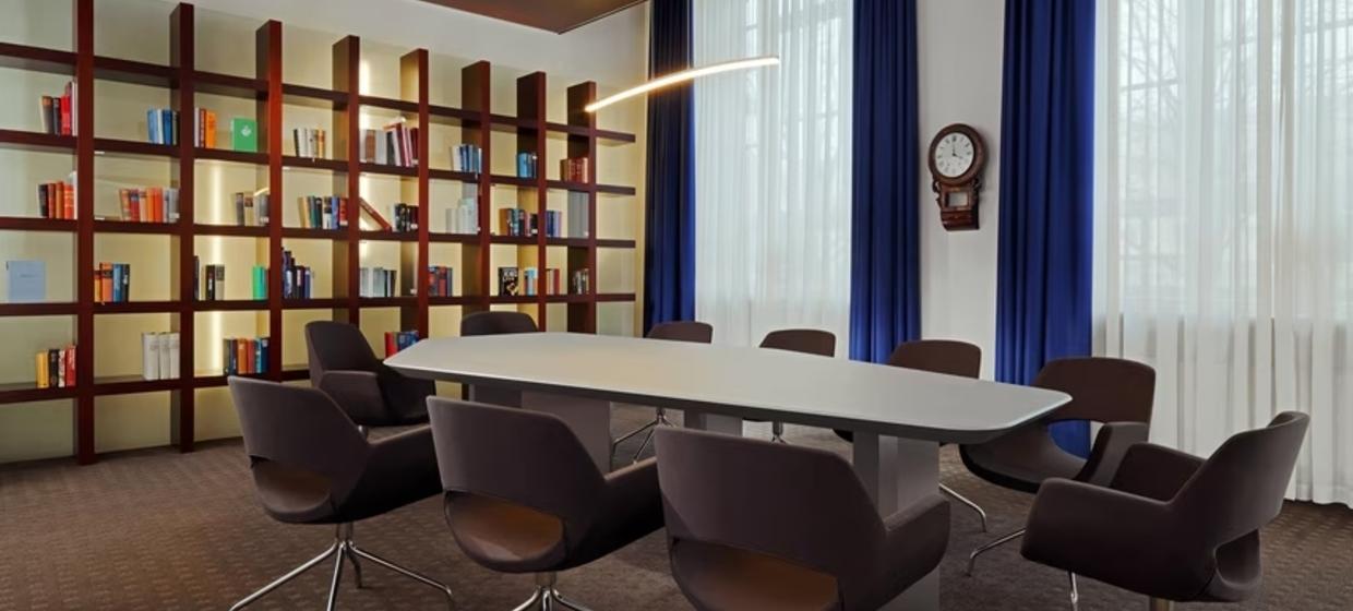 Sheraton Hannover Pelikan Hotel 4