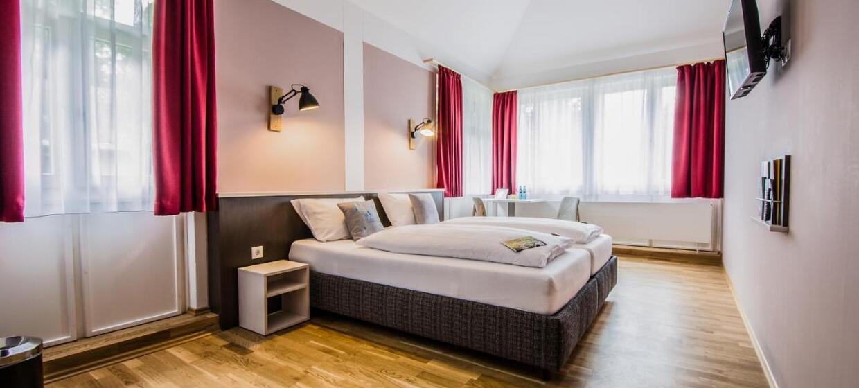JUFA Hotel Königswinter 5