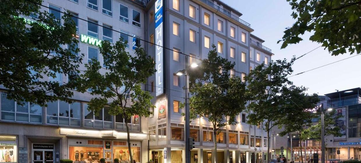 Best Western Hotel Zur Post 1