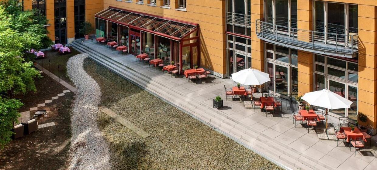 Hotel Elbflorenz 11