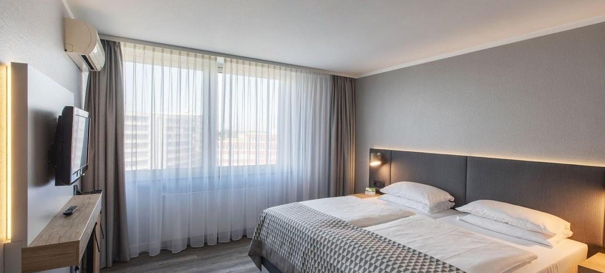 Holiday Inn Düsseldorf-Neuss 9