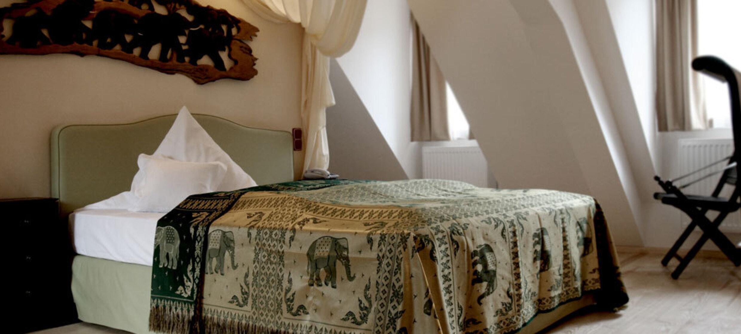 Hip-Hotel 3