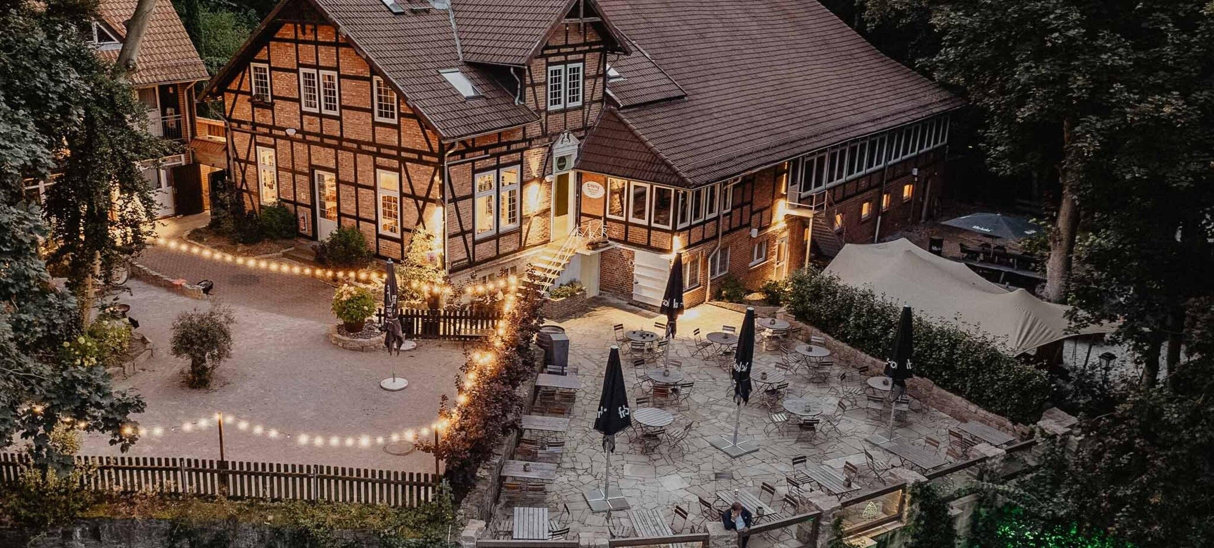 Peak Hotel & Event 1