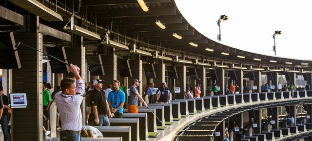 Topgolf BBQ bei Topgolf Oberhausen 2
