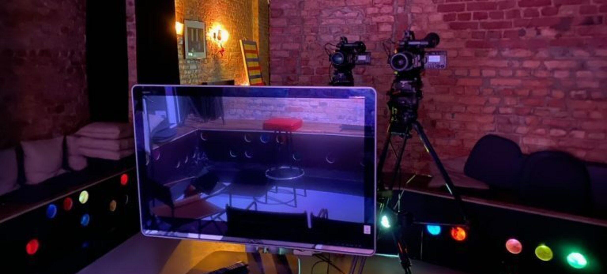 Tati goes underground 6
