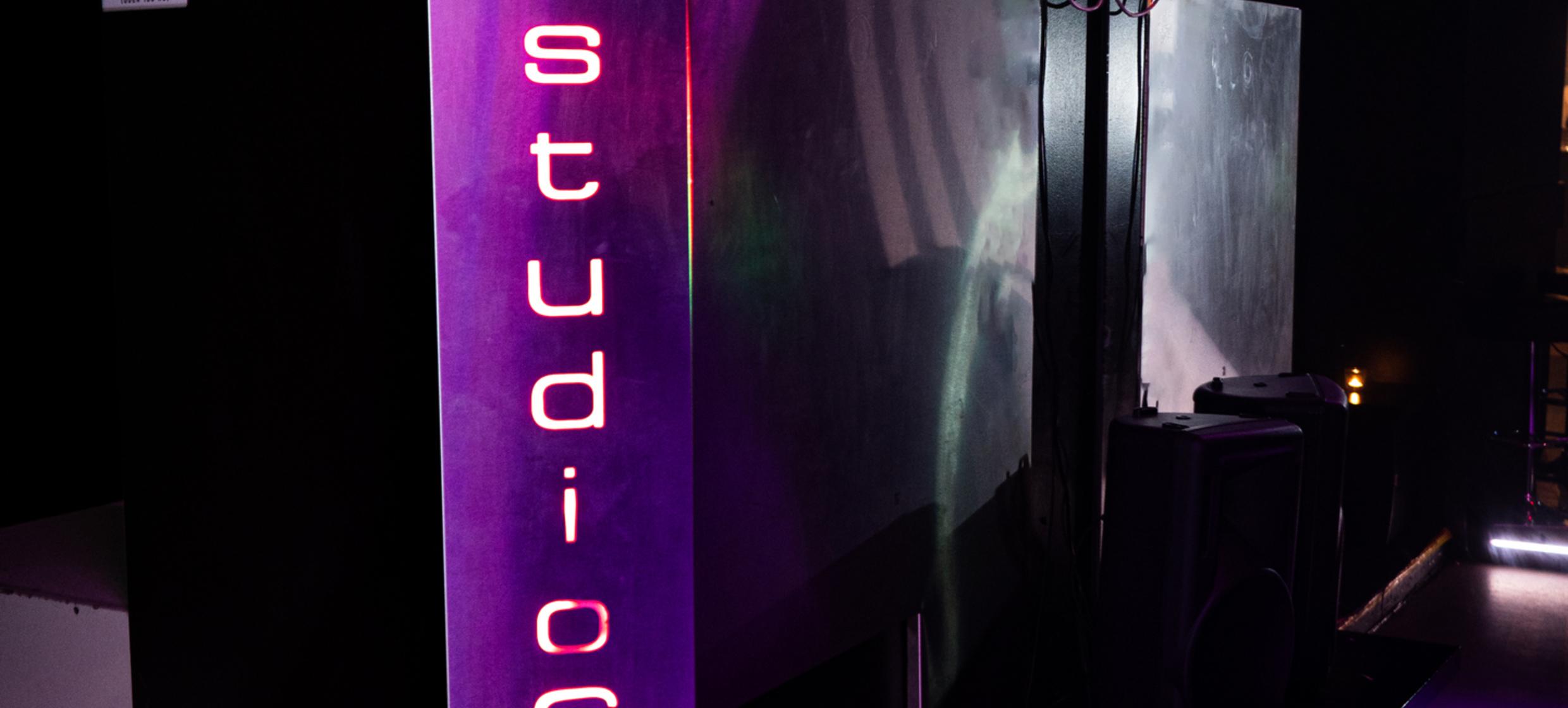 studio67 33