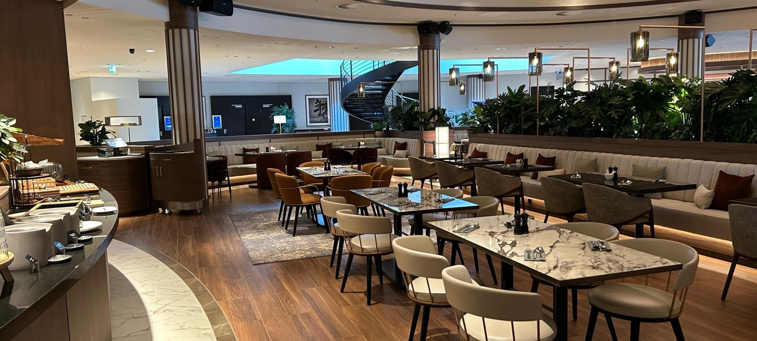 Radisson Blu Hotel, Hamburg Airport 7