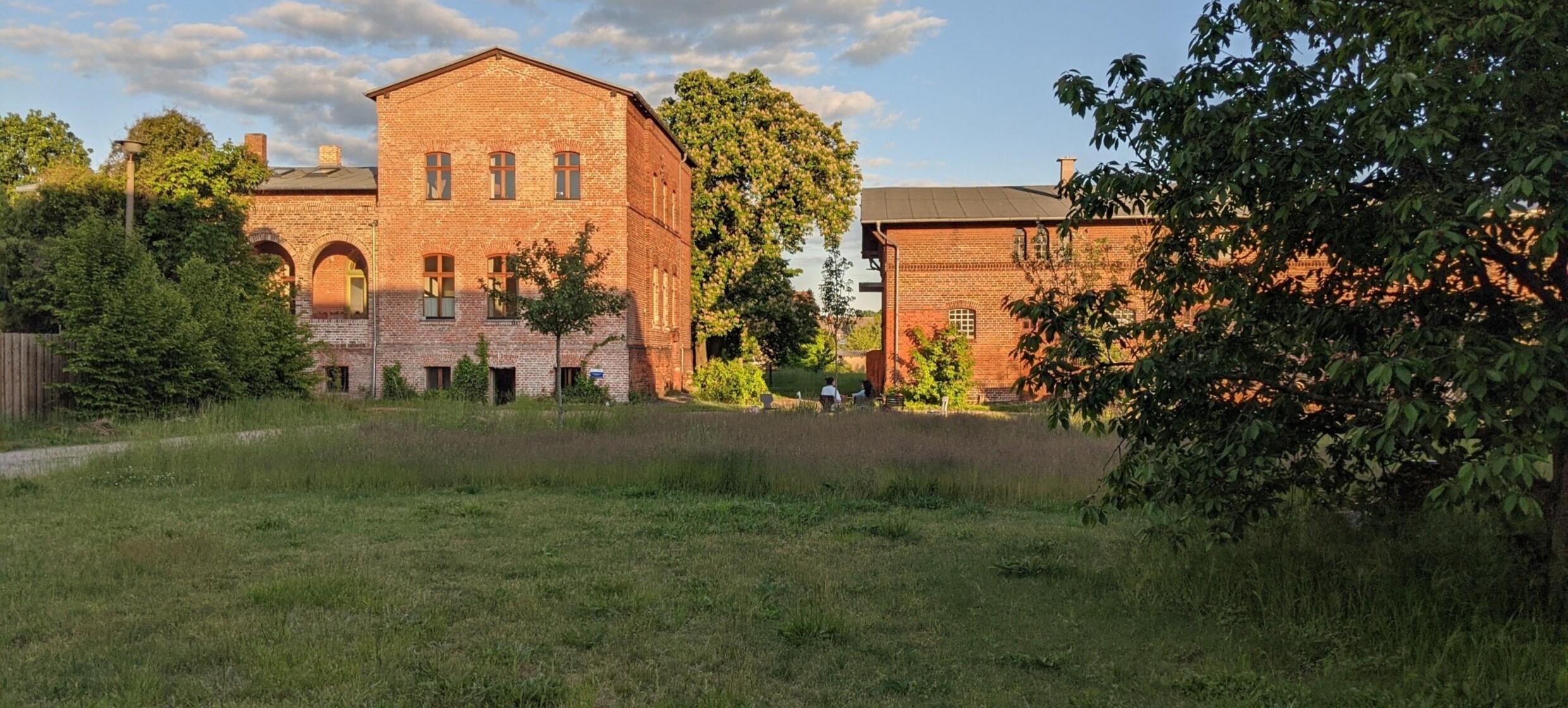 Projektraum Drahnsdorf in Berlin / Umland 1