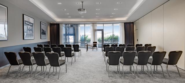 Radisson Blu Hotel, Hamburg Airport in Hamburg 4