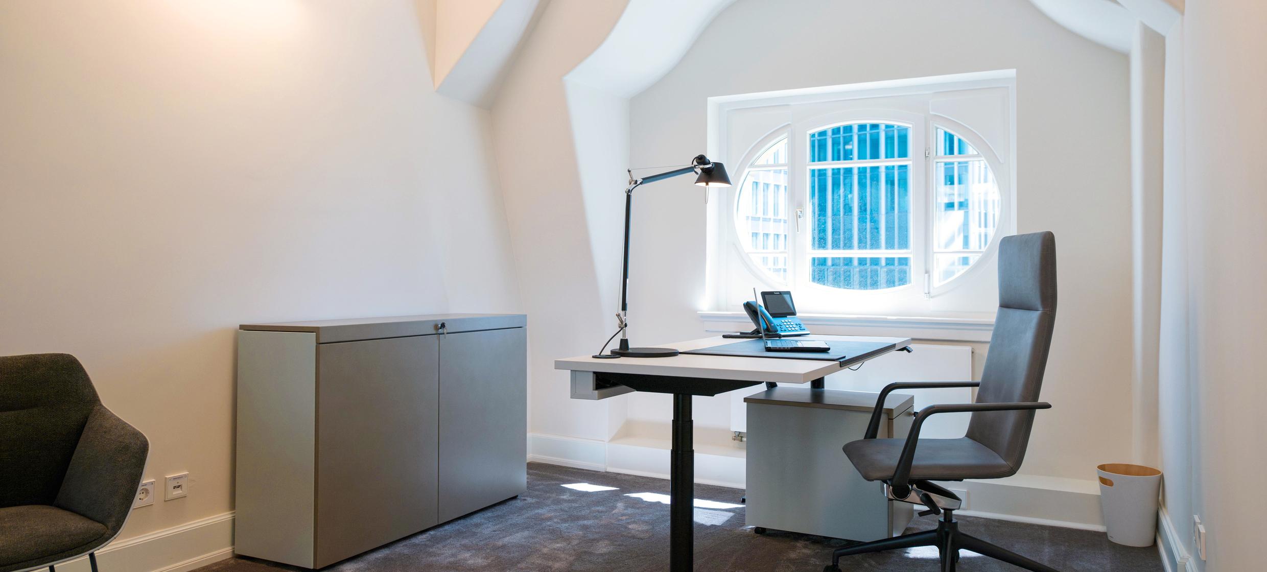SATELLITE Office Villa Sander Tagesbüros in Frankfurt / Westend-Süd 1