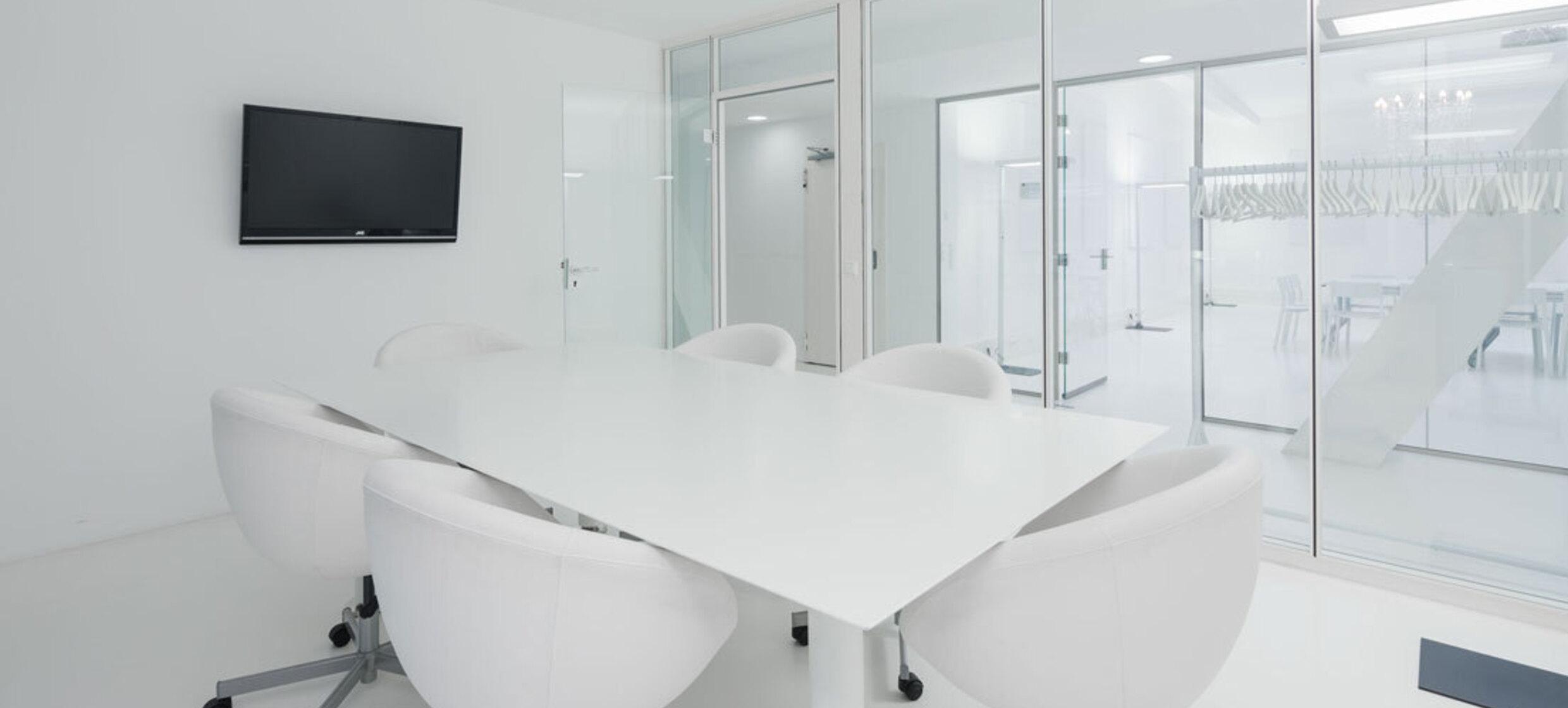 URBAN OFFICES 7