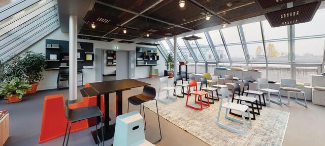Design Offices Karlsruhe Bahnhofsplatz in Karlsruhe 2