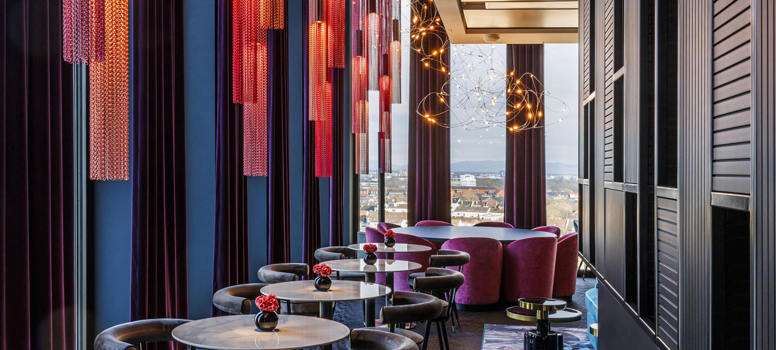 FLOW LOKSITE Konferenz & Skybar 8