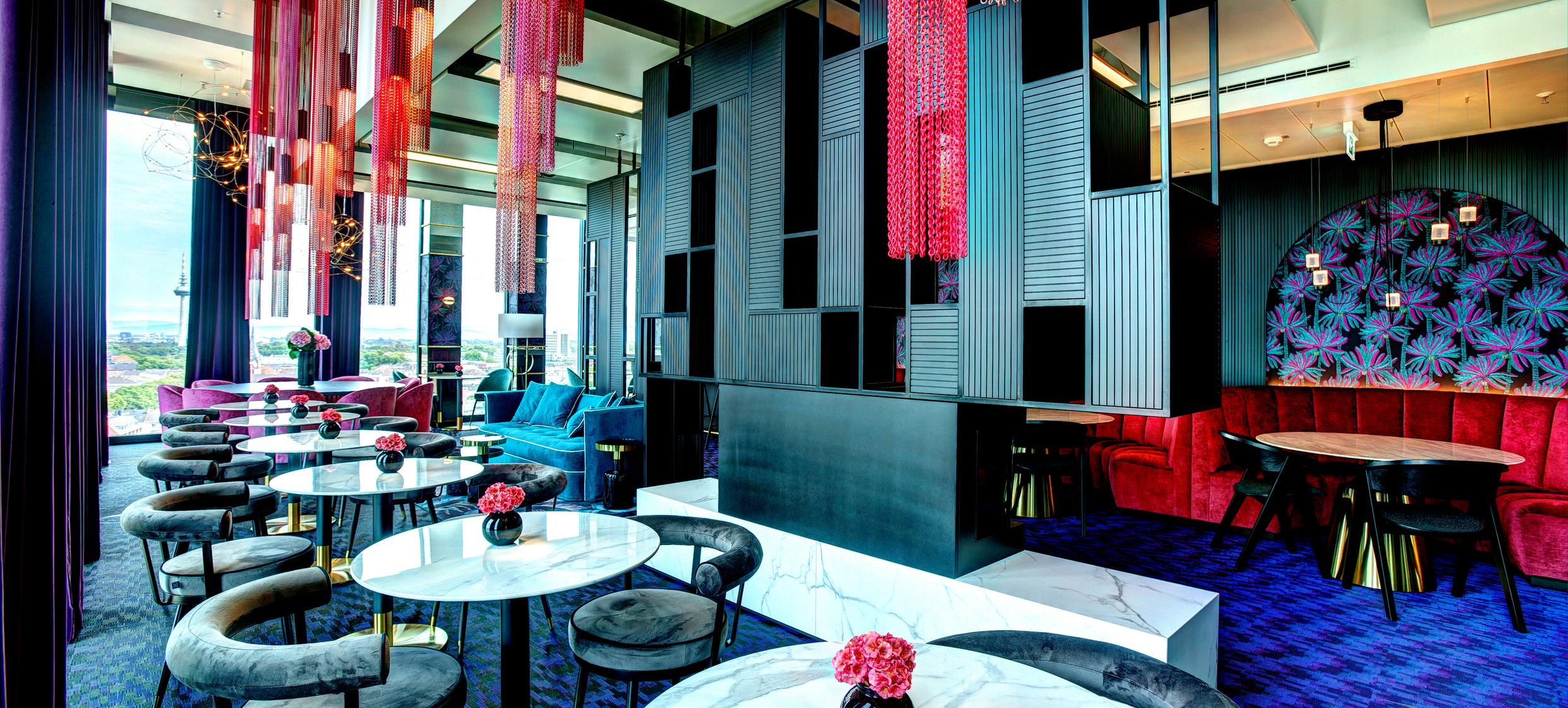 FLOW LOKSITE Konferenz & Skybar 9