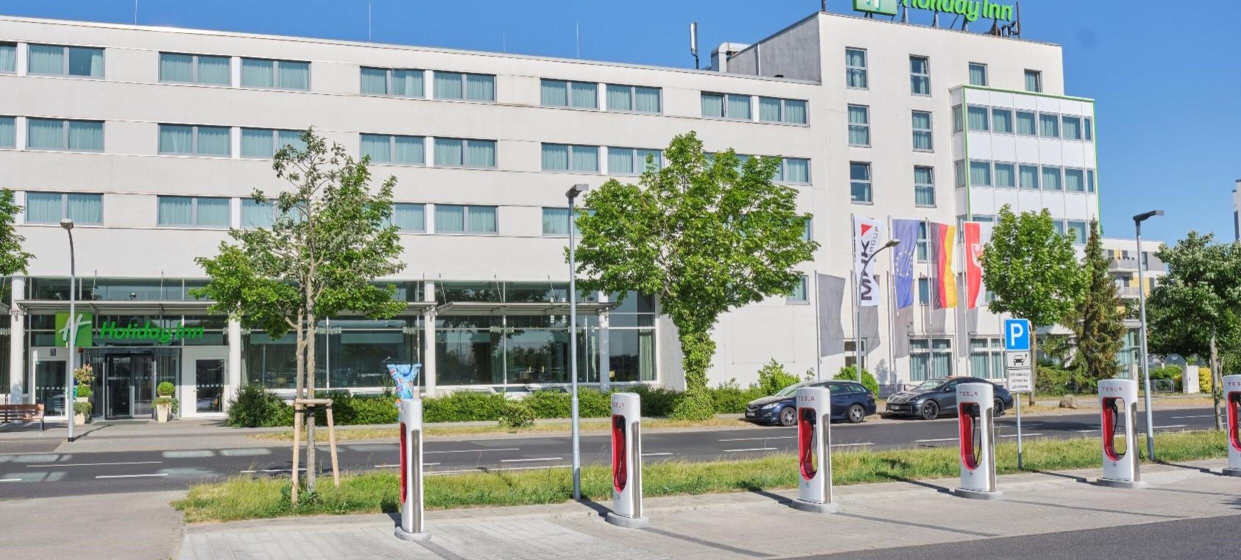 Holiday Inn Berlin Airport & Conference Centre 18