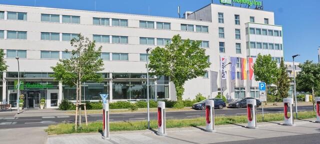 Holiday Inn Berlin Airport & Conference Centre in Berlin 18