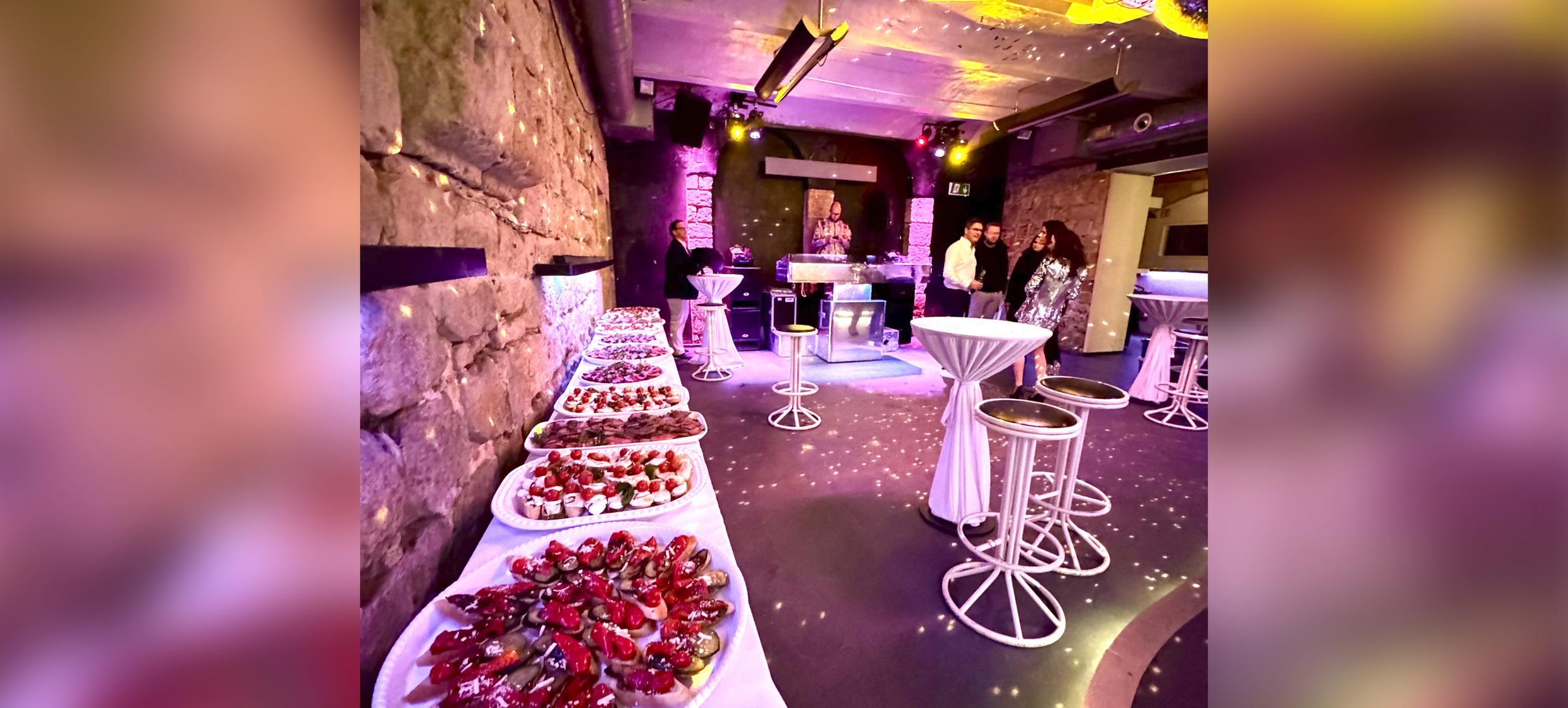 Glory Club Dresden 9