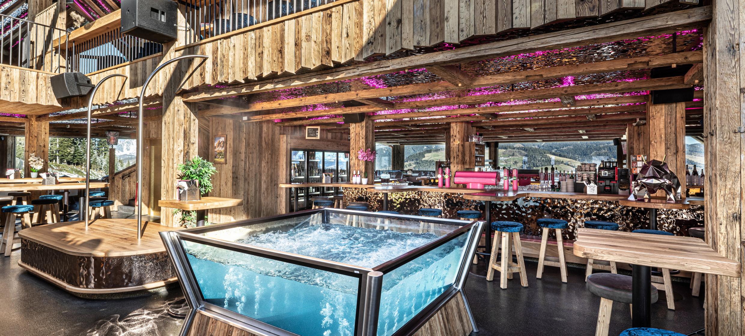 Aster's Mountainclub 5