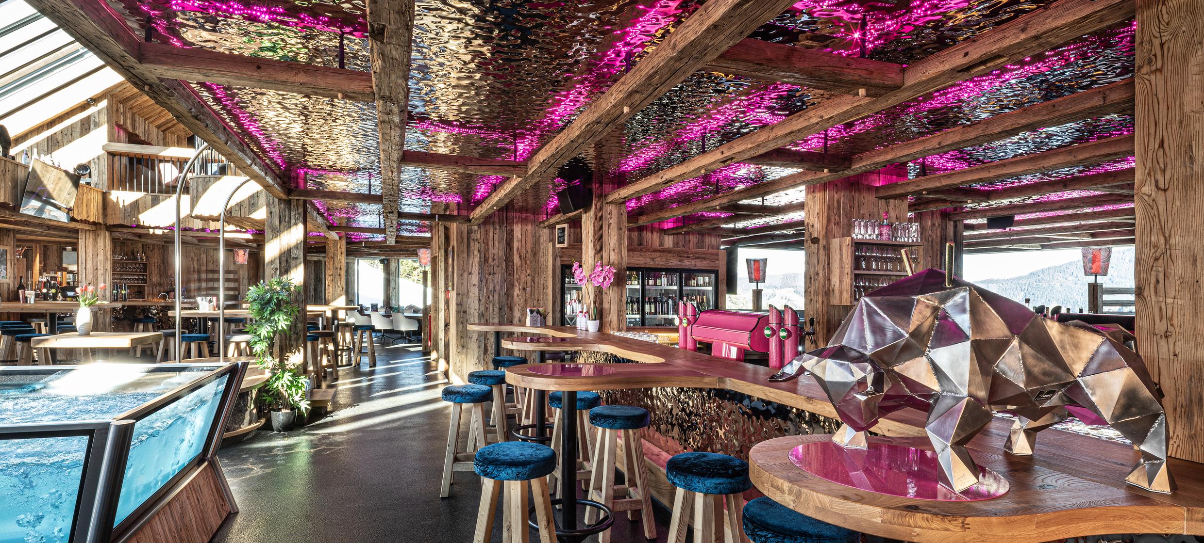 Aster's Mountainclub 4