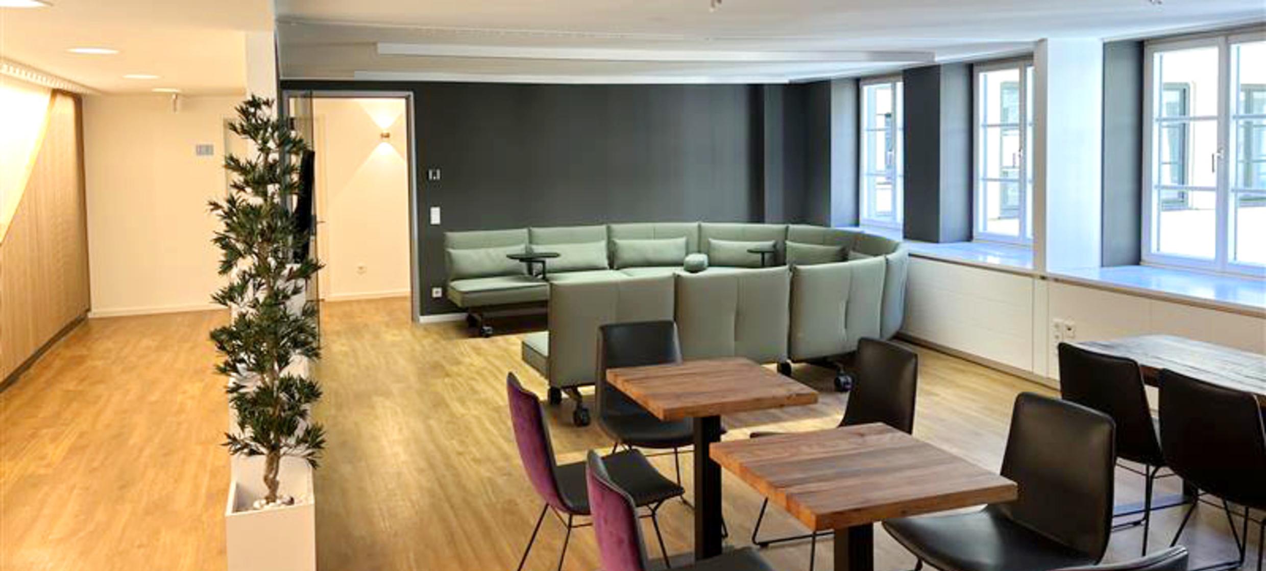 SATELLITE OFFICE Ludwigspalais 7