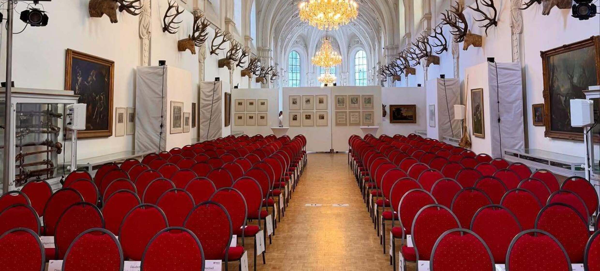VENUE1315 15