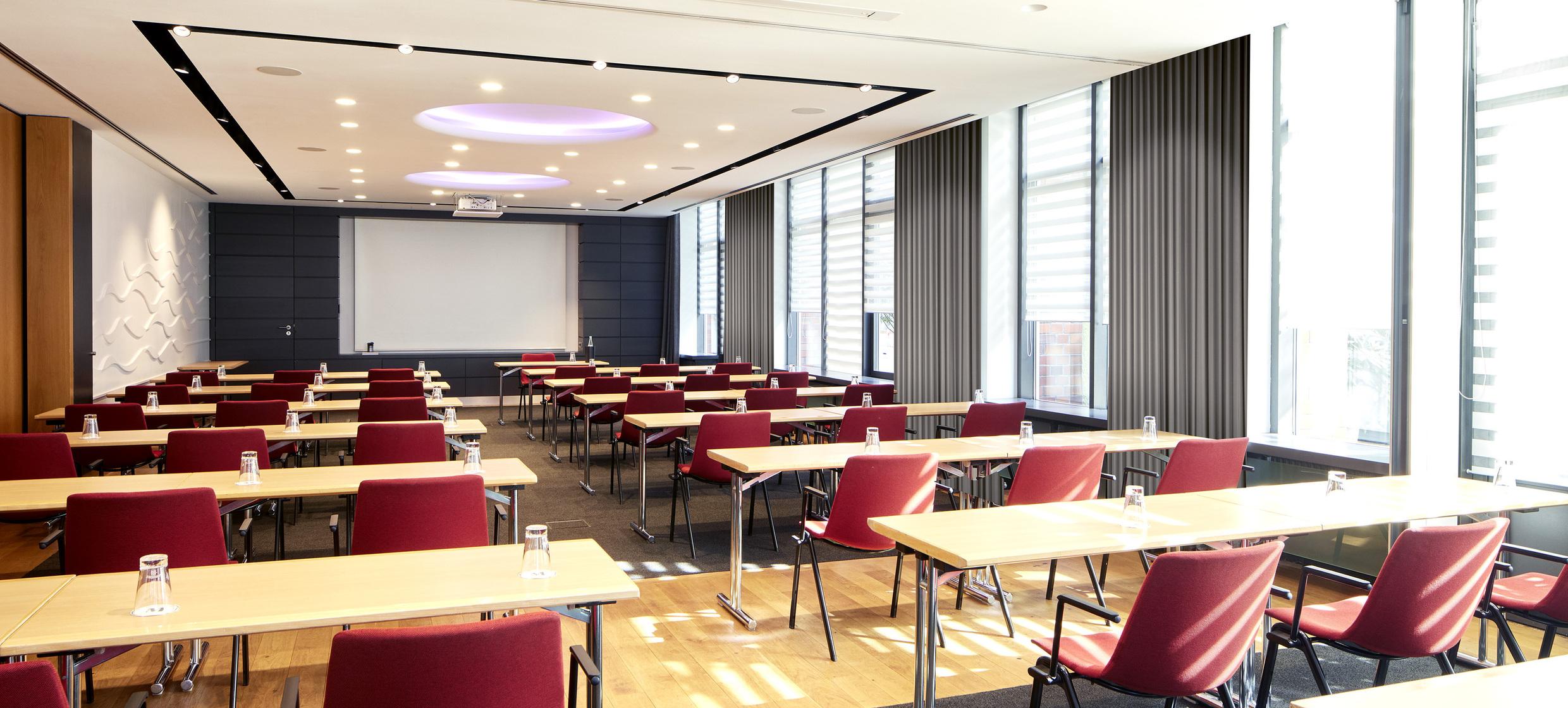 THE MADISON Hotel Hamburg 1